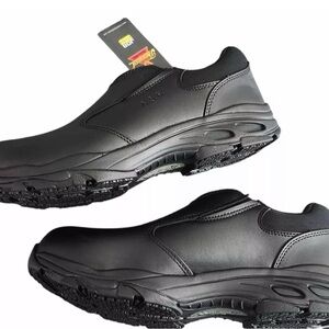 Thorogood Slip Resisted Composite Safety Toe Shoes (Men’s 9 M)